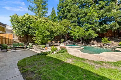 6540 Arcade Creek Way, Orangevale, CA 95662 - Photo 23