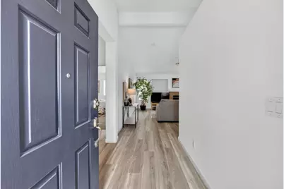 160 Mike Gartrell Circle, Sacramento, CA 95835 - Photo 3