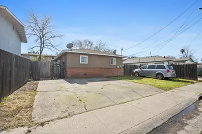 694 Eleanor Avenue, Sacramento, CA 95815 - Photo 1