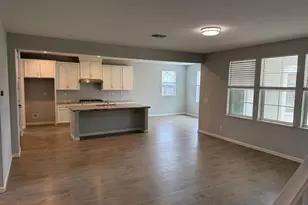 10400 Montaria Way, Elk Grove, CA 95757 - Photo 11