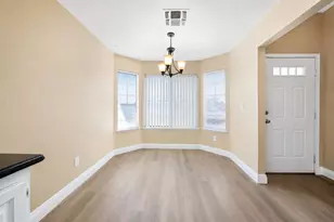 8455 Auberry Drive, Sacramento, CA 95828 - Photo 15