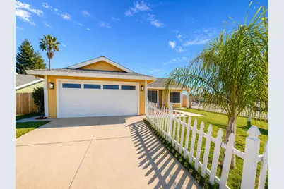 8455 Auberry Drive, Sacramento, CA 95828 - Photo 5