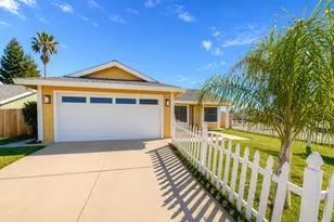 8455 Auberry Drive, Sacramento, CA 95828 - Photo 5