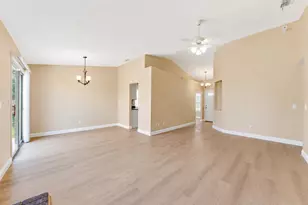 8455 Auberry Drive, Sacramento, CA 95828 - Photo 17