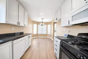 8455 Auberry Drive, Sacramento, CA 95828 - Photo 13