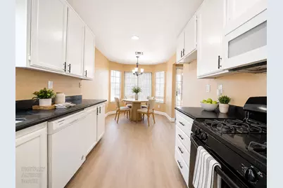 8455 Auberry Drive, Sacramento, CA 95828 - Photo 9