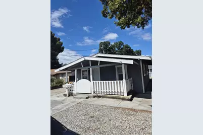 215 Kelley Street, Modesto, CA 95354 - Photo 1