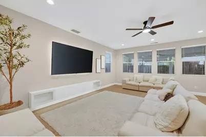 12654 Barksdale Way, Rancho Cordova, CA 95742 - Photo 7