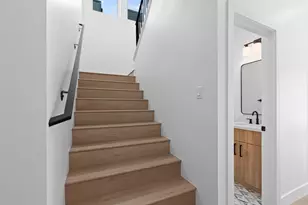 2817 Democracy Alley, Sacramento, CA 95816 - Photo 19