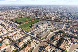 9820 Spring View Way, Elk Grove, CA 95757 - Photo 45