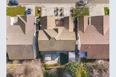 9820 Spring View Way, Elk Grove, CA 95757 - Photo 47