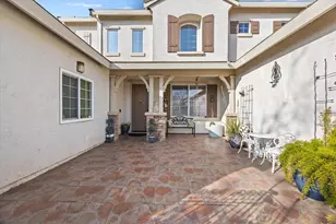 9820 Spring View Way, Elk Grove, CA 95757 - Photo 5