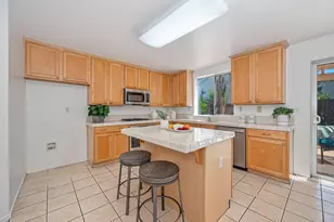 7828 Calzada Way, Elk Grove, CA 95758 - Photo 27