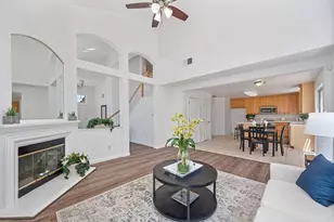 7828 Calzada Way, Elk Grove, CA 95758 - Photo 17