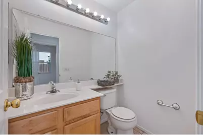7828 Calzada Way, Elk Grove, CA 95758 - Photo 33