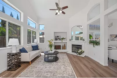 7828 Calzada Way, Elk Grove, CA 95758 - Photo 15
