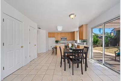 7828 Calzada Way, Elk Grove, CA 95758 - Photo 21