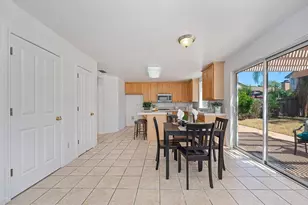 7828 Calzada Way, Elk Grove, CA 95758 - Photo 21
