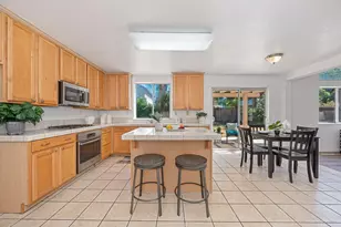 7828 Calzada Way, Elk Grove, CA 95758 - Photo 29