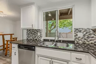 223 Live Oak Cir, Roseville, CA 95678 - Photo 9