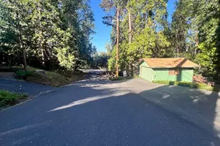 23408 Ontario Dr, Twain Harte, CA 95383 - Photo 3