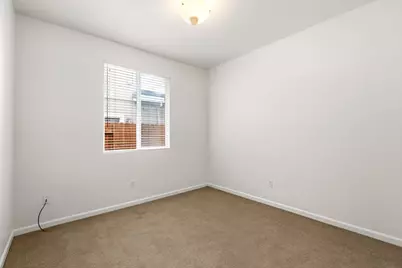 10311 Pedra Do Sol Way, Elk Grove, CA 95757 - Photo 19