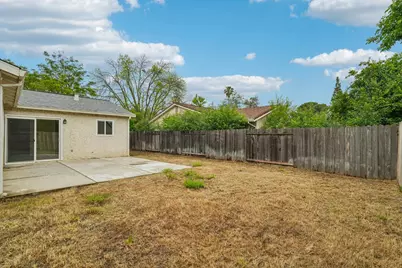 4117 Ashgrove Way, Sacramento, CA 95826 - Photo 25