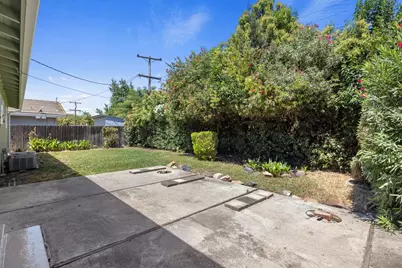 2653 Jasmine Avenue, Stockton, CA 95207 - Photo 33