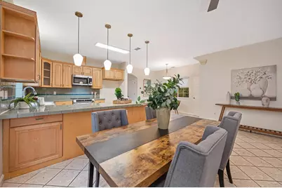 2121 Perkins Way, Sacramento, CA 95818 - Photo 13