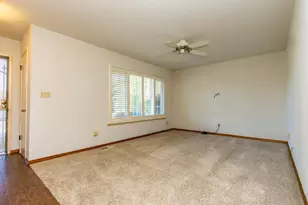 1705 Larkspur Pl, Turlock, CA 95380 - Photo 5