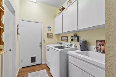 8450 Alameda Park Drive, Elk Grove, CA 95624 - Photo 35