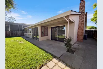 9648 Elmira Circle, Sacramento, CA 95827 - Photo 5