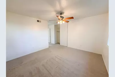 9648 Elmira Circle, Sacramento, CA 95827 - Photo 17