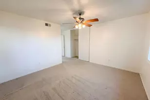 9648 Elmira Cir, Sacramento, CA 95827 - Photo 17