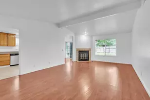 19 Meadowbreeze Ct, Sacramento, CA 95823 - Photo 5