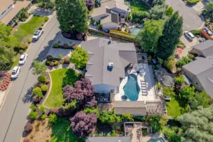 8570 Gunner Way, Fair Oaks, CA 95628 - Photo 5