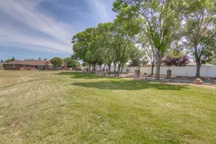 34672 Bernard Rd, Tracy, CA 95377 - Photo 9