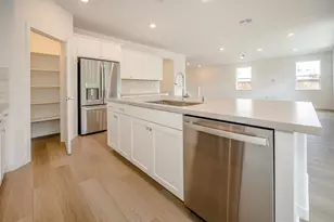 8512 Cottonseed Wy, Elk Grove, CA 95624 - Photo 17