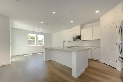 8512 Cottonseed Way, Elk Grove, CA 95624 - Photo 9