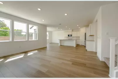 8512 Cottonseed Way, Elk Grove, CA 95624 - Photo 7