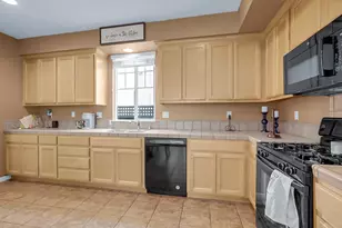 633 Castle Haven Dr, Tracy, CA 95377 - Photo 11