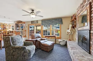 8904 Royal Gate Way, Elk Grove, CA 95624 - Photo 27