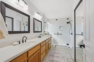 8904 Royal Gate Way, Elk Grove, CA 95624 - Photo 35