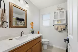8904 Royal Gate Way, Elk Grove, CA 95624 - Photo 45