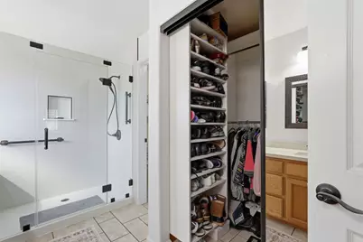 8904 Royal Gate Way, Elk Grove, CA 95624 - Photo 39
