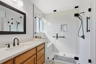 8904 Royal Gate Way, Elk Grove, CA 95624 - Photo 35