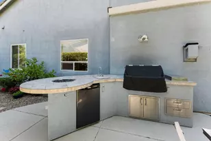 450 Forastera Cir, Sacramento, CA 95834 - Photo 33