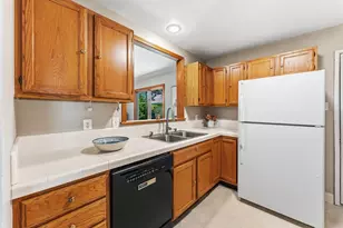 1356 50th St, Sacramento, CA 95819 - Photo 15