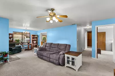 2136 Candy Cane Walk, Manteca, CA 95336 - Photo 13