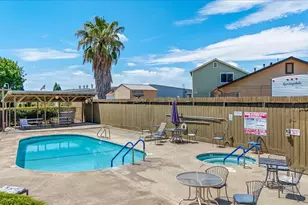 2136 Candy Cane Walk, Manteca, CA 95336 - Photo 55